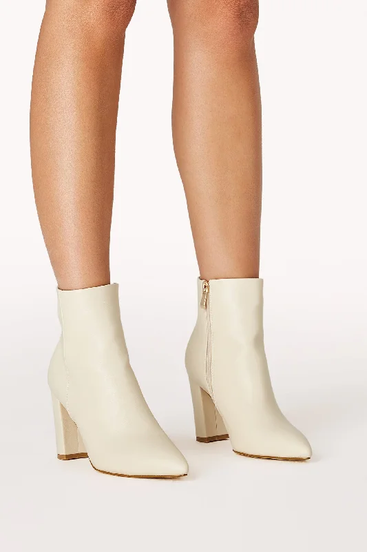 Stazie Bootie - Buttermilk